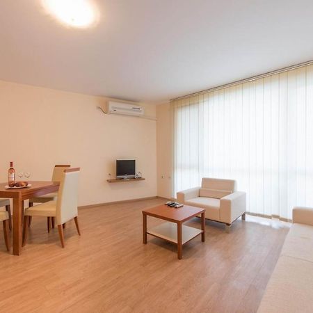 Gt Riviera Fort Beach Apartments Ravda Exterior foto