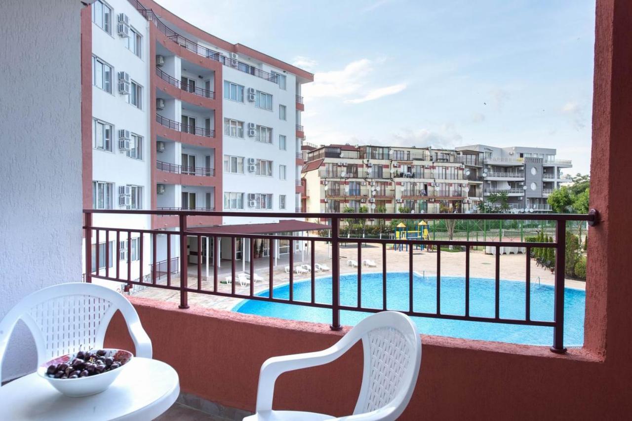 Gt Riviera Fort Beach Apartments Ravda Exterior foto