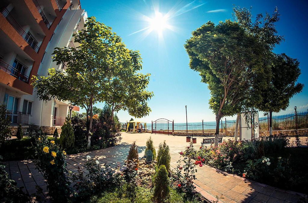 Gt Riviera Fort Beach Apartments Ravda Exterior foto