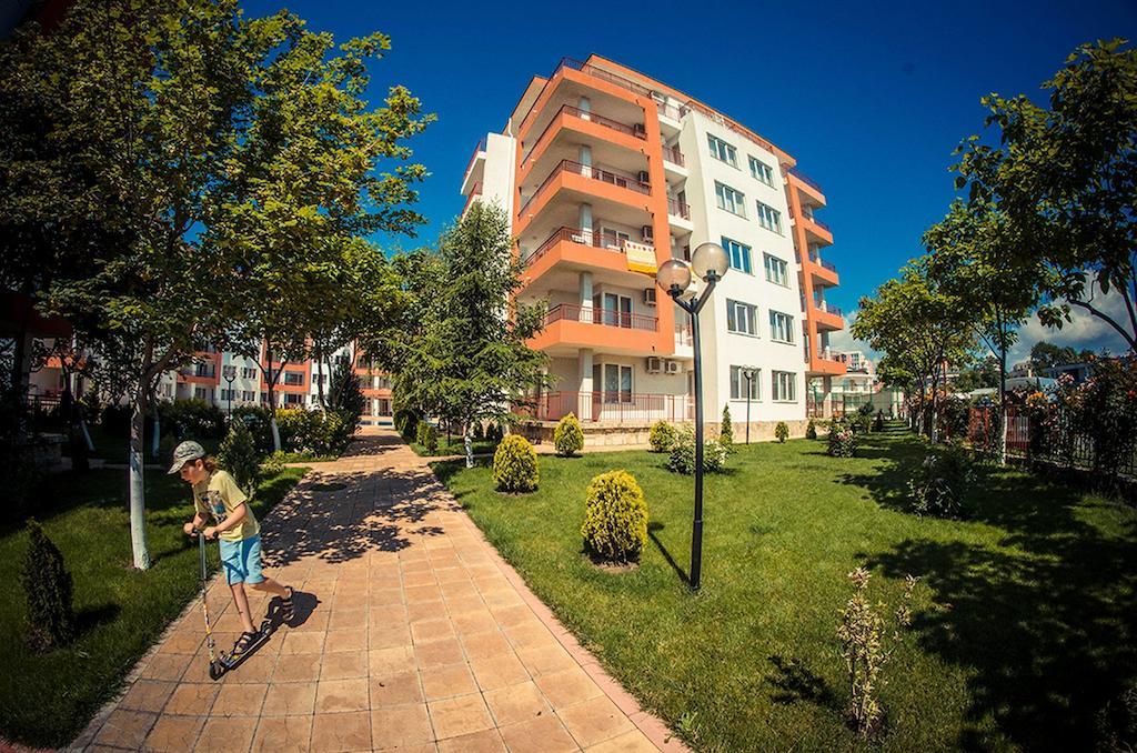 Gt Riviera Fort Beach Apartments Ravda Exterior foto