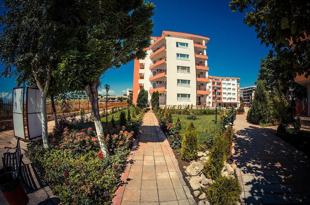 Gt Riviera Fort Beach Apartments Ravda Exterior foto
